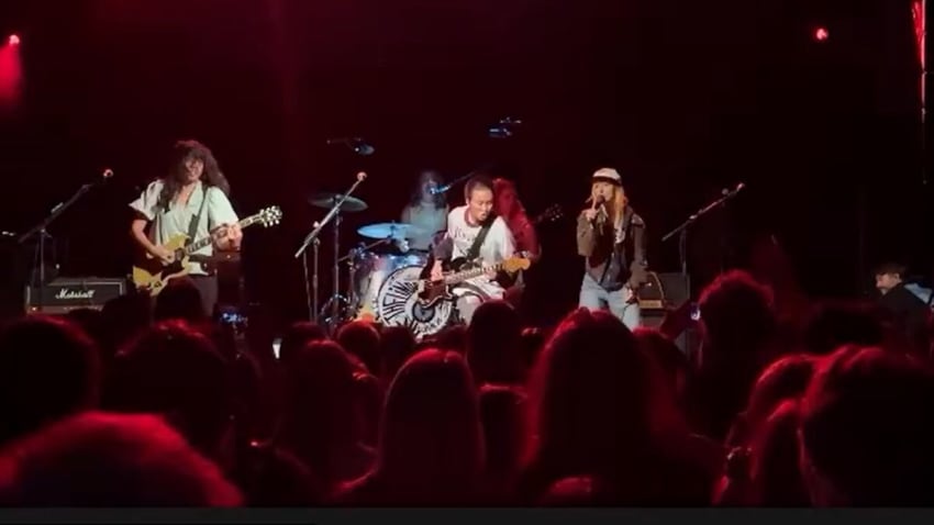 Paramore’s Hayley Williams & The Linda Lindas Perform 'Racist, Sexist Boy' Together In London