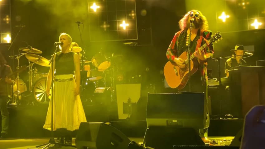 My Morning Jacket Premieres John Lennon Cover, Welcomes Melt's Veronica Stewart-Frommer In Berkeley