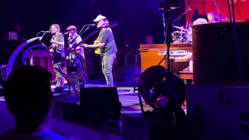 Neil Young & the Chrome Hearts — Ohio 08/13/25 Pine Knob, Clarkson, MI