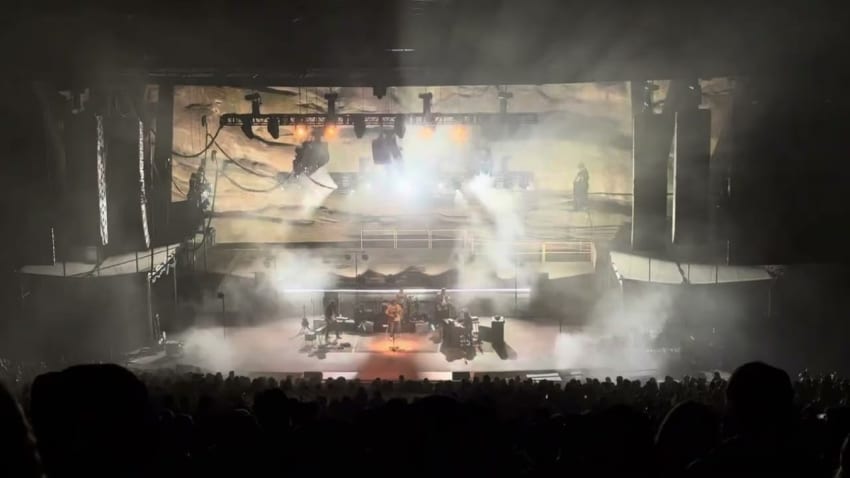 Sturgill Simpson (Johnny Blue Skies) - Rocky Mountain Way/Call to Arms - Red Rocks 9/17/25