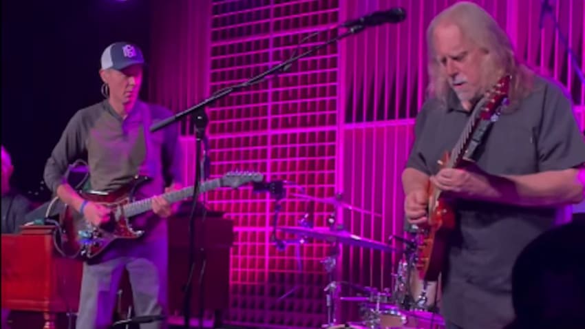 Umphrey's McGee Plays Pink Floyd Tribute Set In Mundelein, Welcomes Warren Haynes & Karina Rykman At Garcia's Chicago