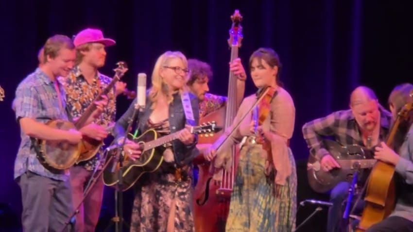 Midnight in Harlem - Susan Tedeshci and Derek Trucks w Sam Grisman Project