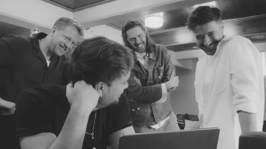 Mumford & Sons Team With Hozier For ‘Rubber Band Man’ Single