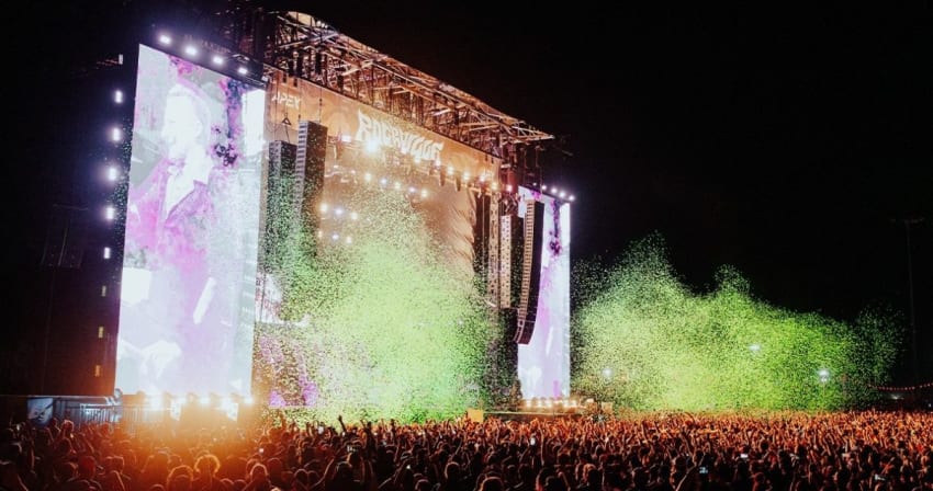 Welcome To Rockville Audience confetti