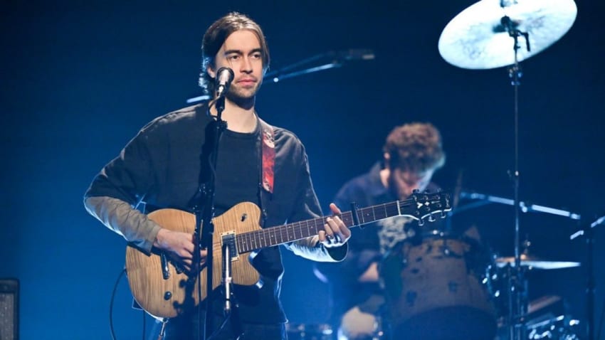 Alex G Plays 'June Guitar' On 'Fallon'
