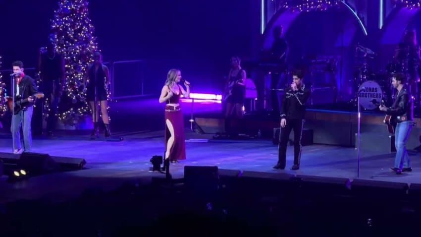Jonas Brothers W/JOJO - Too Little Too Late - Jonas 20 Tour - Barclays 12/22/25