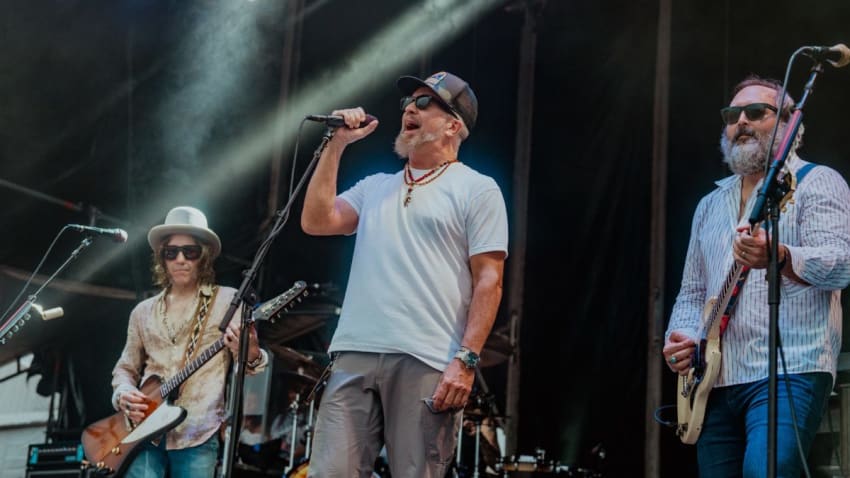 Blackberry Smoke Delivers Star-Studded All-Covers Show At Inaugural High Tide Getaway