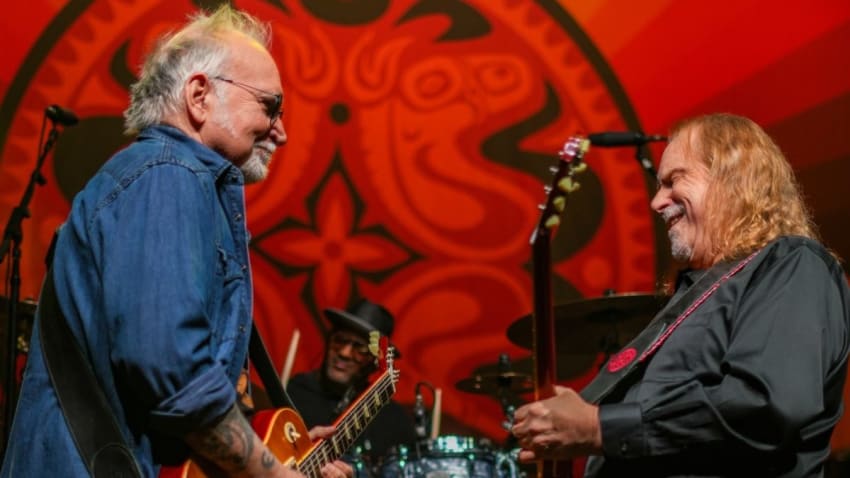 Gov't Mule Welcomes Reeves Gabrels, Debuts ZZ Top Cover In Schenectady