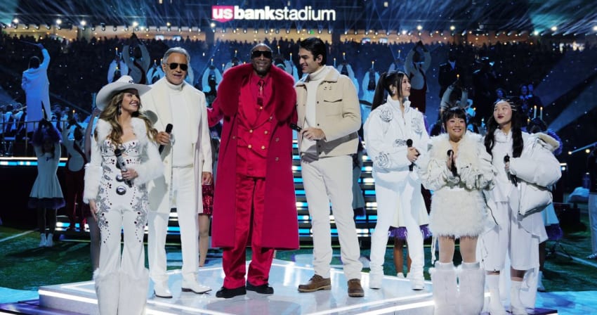 Snoop Dogg Christmas Halftime Show