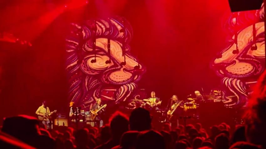 Widespread Panic Atlanta 12/29/25 Mr Soul (With Billy Strings)