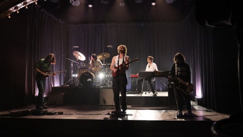 Watch Geese Make Dynamic ‘Saturday Night Live’ Debut