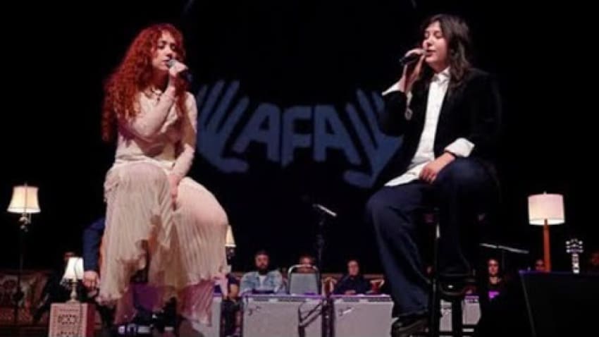 The Book Of Love - Chappell Roan & Lucy Dacus (Magnetic Fields Cover) Shrine Auditorium LA 10/01/26