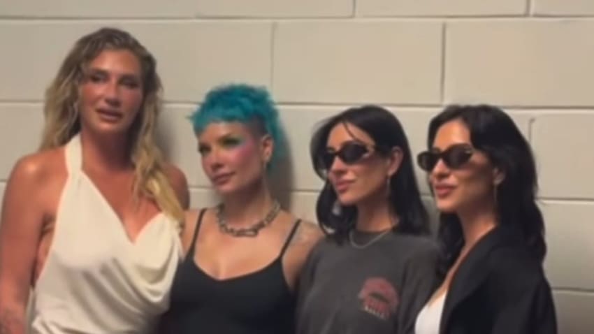 Halsey Brings Out Kesha & The Veronicas At Brisbane 'Badlands' Show