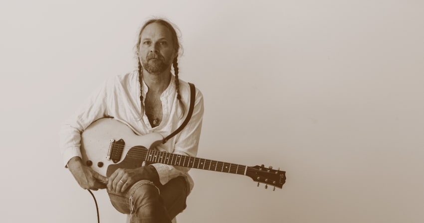 Hiss Golden Messenger I'm People