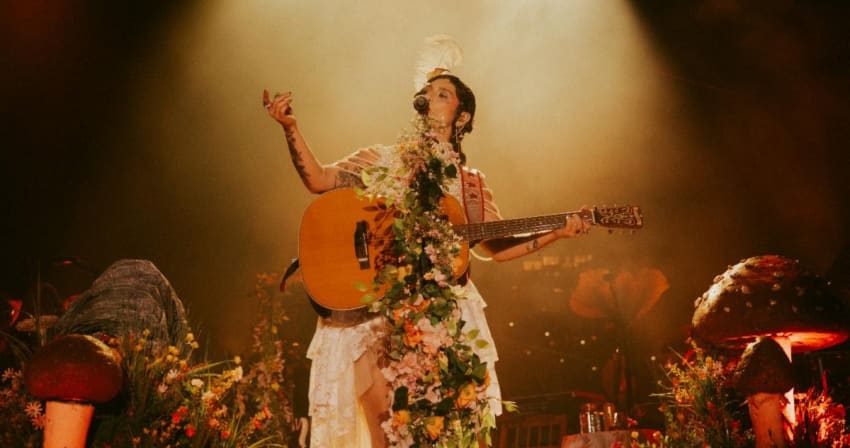 Sierra-Ferrell 2026 Live Press Hannah Gray Hall