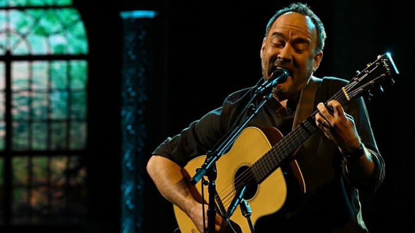 Watch Dave Matthews Perform New Song ‘Making It Great’ On ‘Colbert’