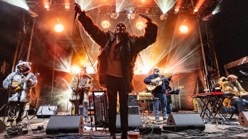 Leftover Salmon Covers Radiohead, Iron Maiden, Alabama Shakes & More At WinterWonderGrass