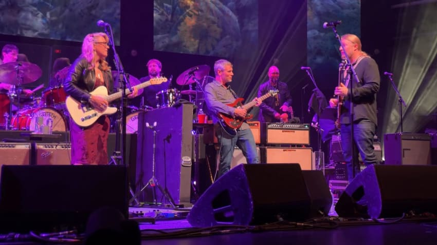 Luther Dickinson, Cody Dickinson & Joey Williams Join Tedeschi Trucks Band At Beacon