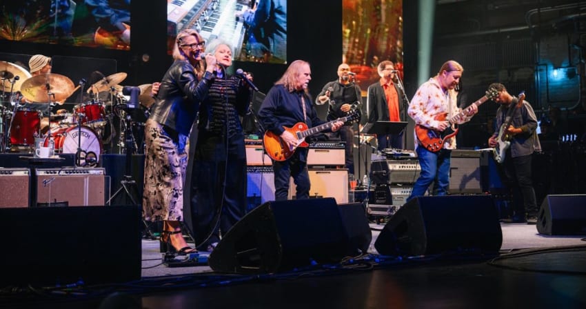 Tedeschi Trucks Band Warren Haynes Cyndi Lauper Beacon Theatre
