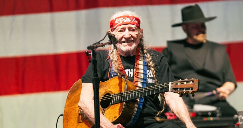 Buy Willie Nelson Tickets