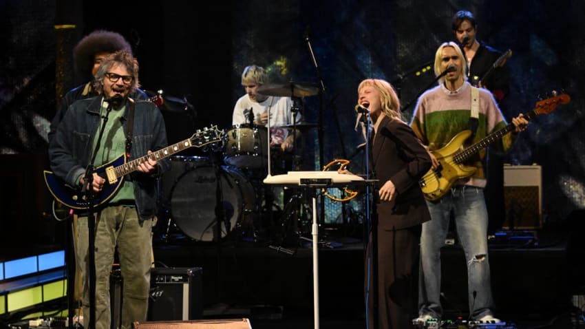 Hayley Williams & Jeff Tweedy Cover Unknown Mortal Orchestra On ‘Colbert’