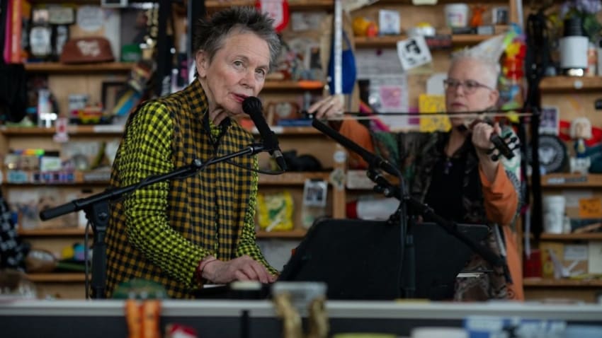 Laurie Anderson Offers Career-Spanning Set & Lou Reed Cover On 'Tiny Desk Concert'