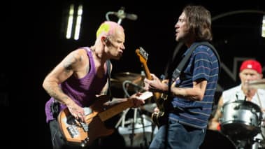 Red Hot Chili Peppers Setlist Charlotte Nc Sep 1 22 Bank Of America Stadium
