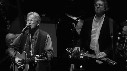 Cream - John McLaughlin , Kirk Hammett , Rod Stewart , Ronnie Wood Billy  Gibbons at #EricCLAPTON's tribute concert to Jeff Beck