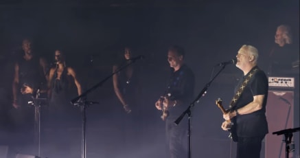David Gilmour Performs Comfortably Numb At Pompeii In 2016