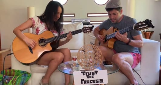 Rodrigo Y Gabriela Cover Van Morrison S Moondance Rodrigo Y Gabriela Cover Van Morrison S Moondance