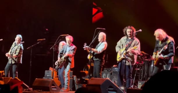 Watch Eagles Welcome JD Souther For A Rollicking Classic At The Forum In  Los Angeles