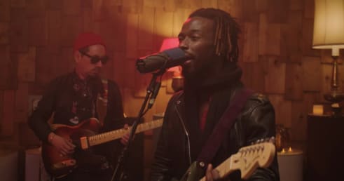 Black Pumas Share Oct 33 In Studio Performance Video