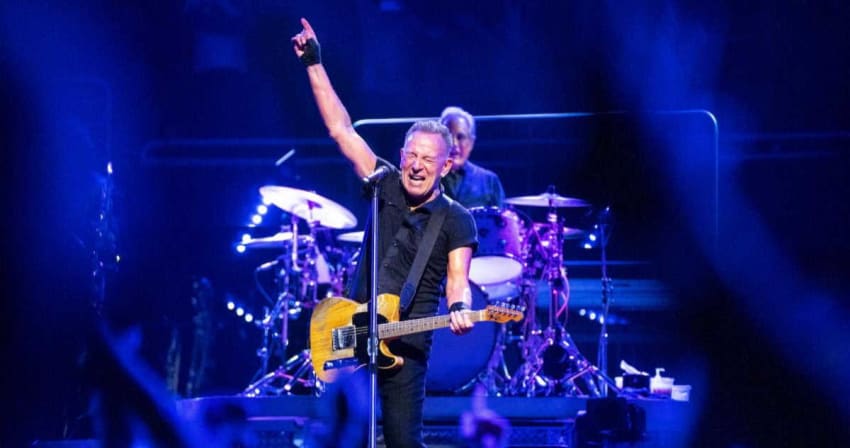 Bruce Springsteen Live February 2023 DeMartin 2