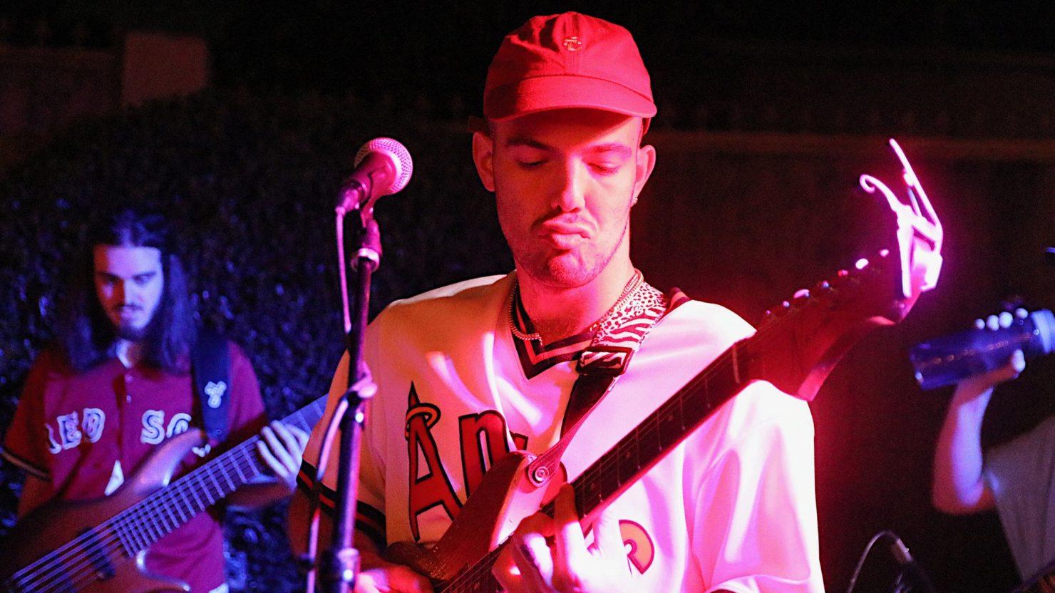 Mac Ayres Tour Dates and Concert Tickets