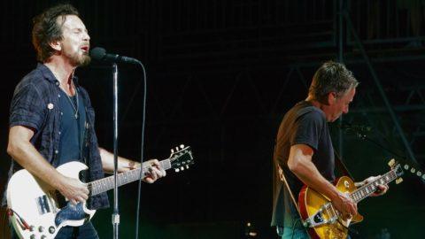 Pearl Jam 1991 Topps Style – Wrigley Field