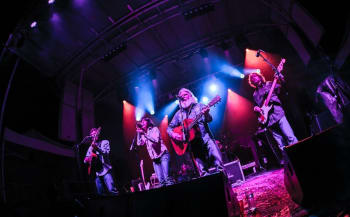 Honkytonk Homeslice YarmonyGrass ©2015 ShowLove Media || All rights reserved || Photo by John-Ryan Lockman