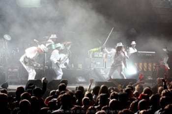 Full Show Friday | My Morning Jacket New Years Eve At MSG