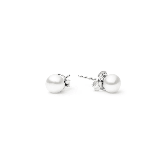 GAURA EFB06W Simple silver stud earrings featuring glossy white pearls, elegantly showcasing timeless sophistication and style