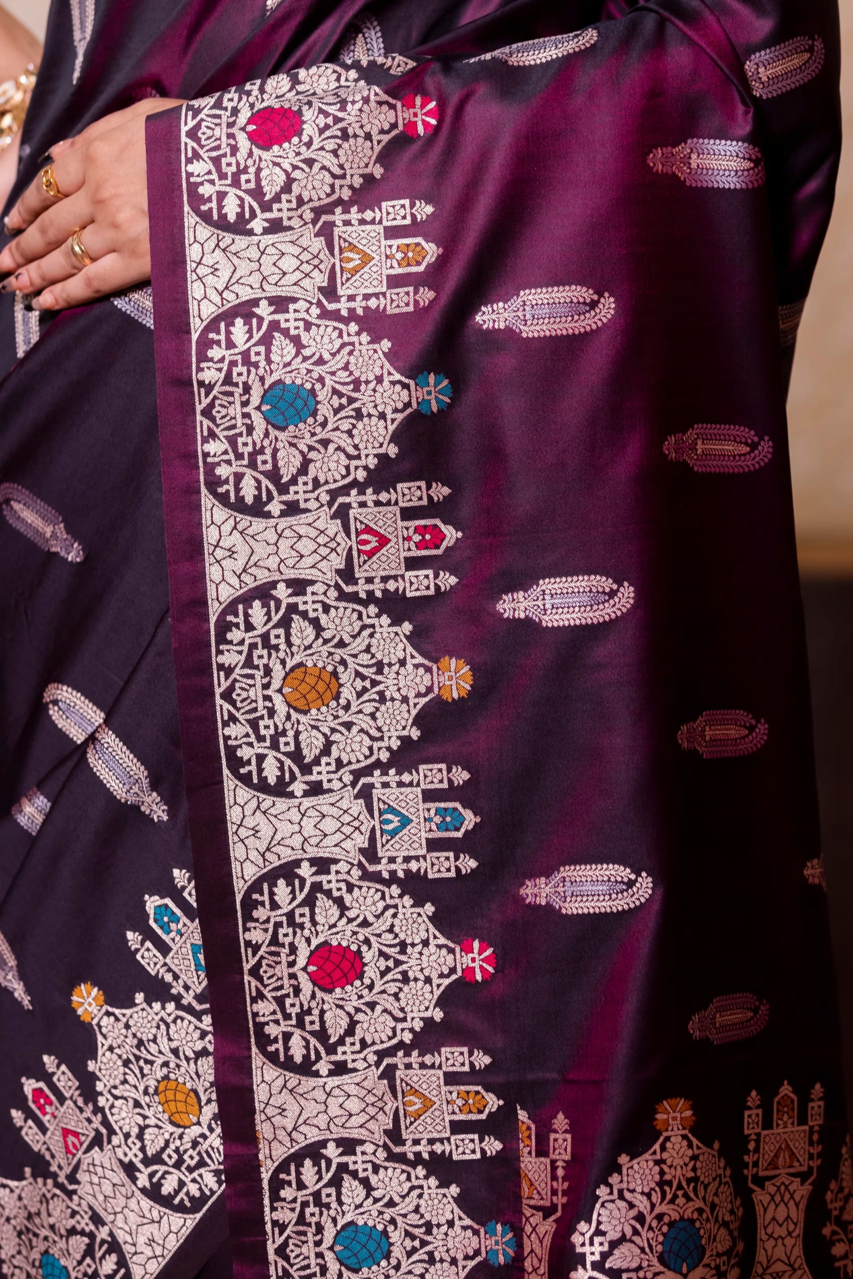 Deep Wine Ektata Silk Saree - Image 4