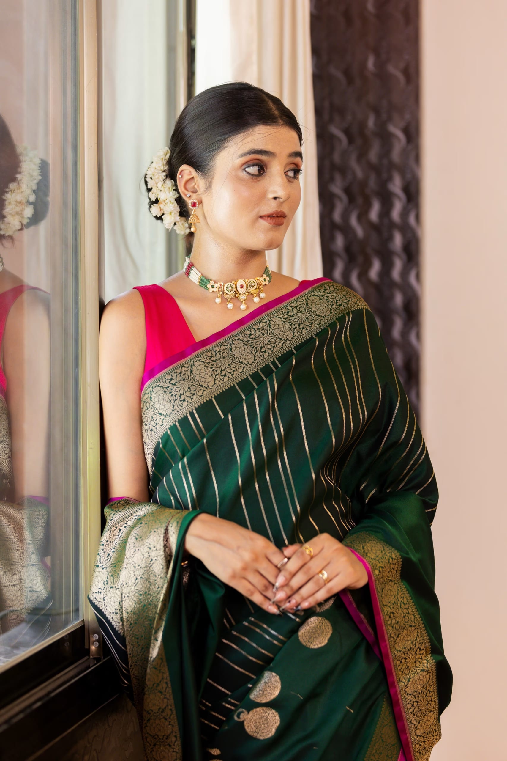 Elegant Dark Green Striped Silk Saree - Image 3