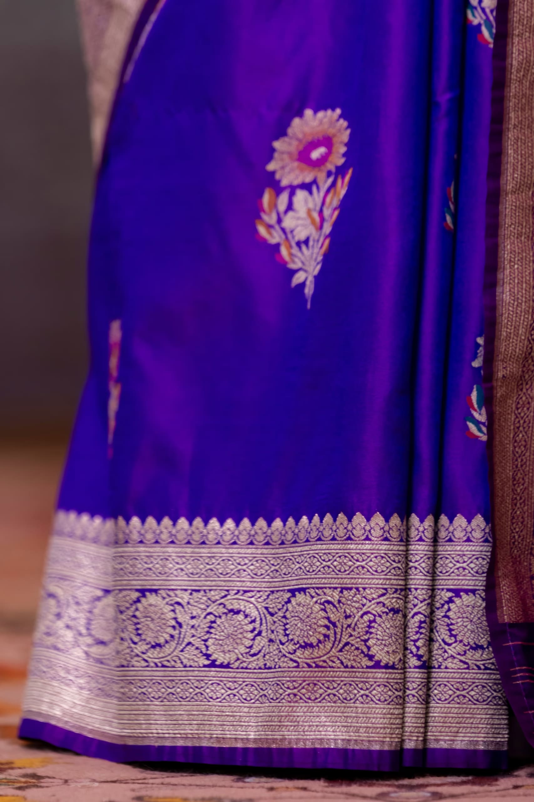 Royal Blue Mashru Silk Banarasi Saree with Intricate Zari Work – Silk Sagas - Image 3