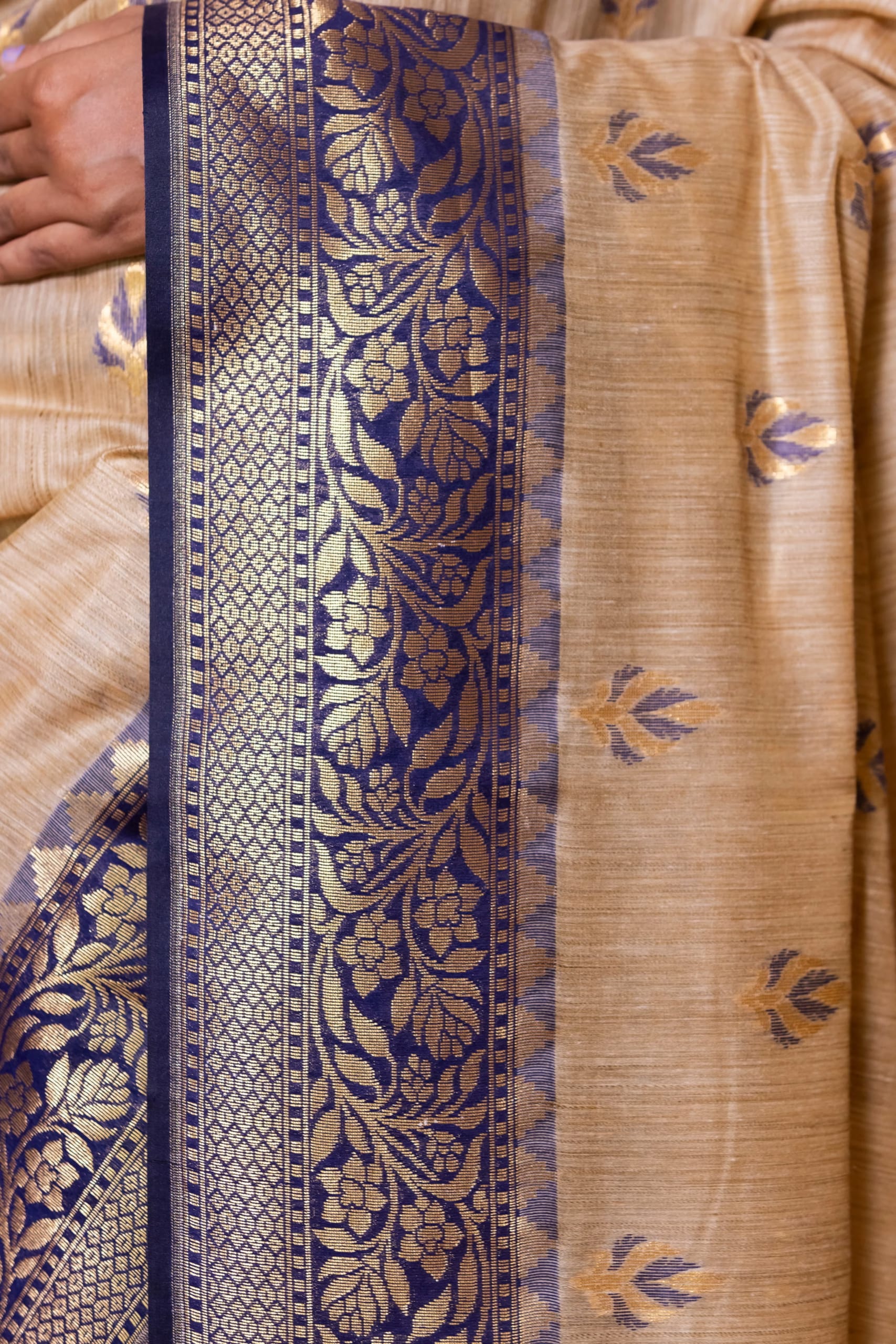 Gold and Navy Blue Tusser Silk Saree - Image 4