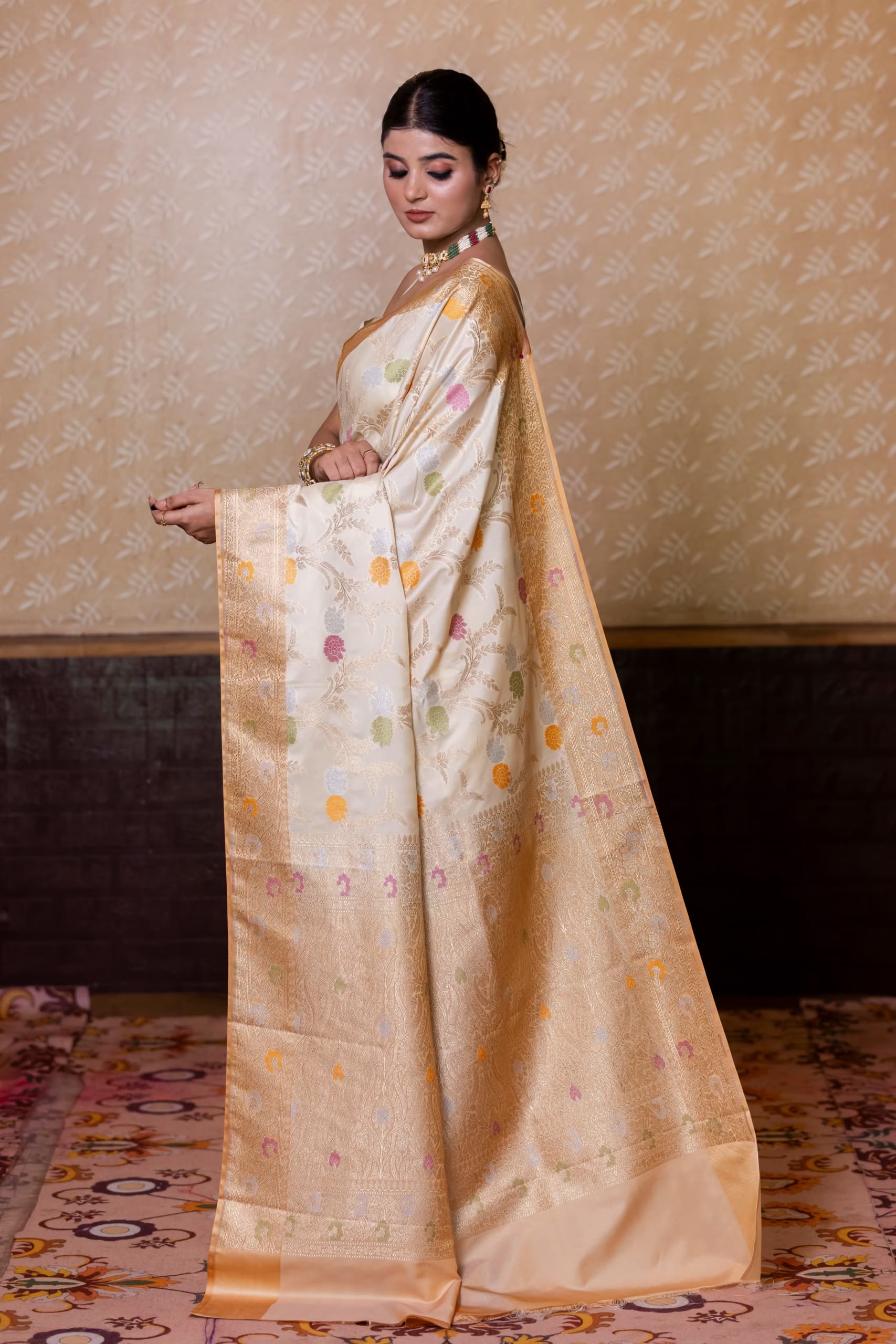 Ivory Ektara Silk Saree - Image 5