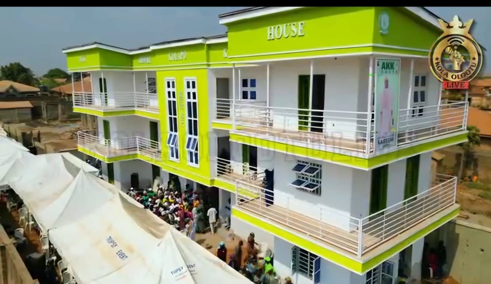 Dr. Adewale Kolapo Kareem (AKK): The Transformational Leader Oyo State Needs.