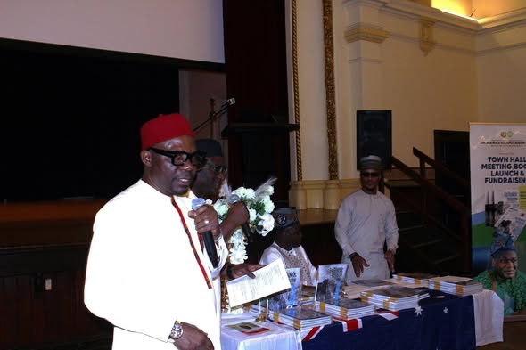 Oyo State APC Governorship Hopeful, Dr. Adewale Kolapo Kareem (AKK), Felicitates High Chief Elvis Emeka Nwachukwu and Chief Mrs. Bukkie Nwachukwu.