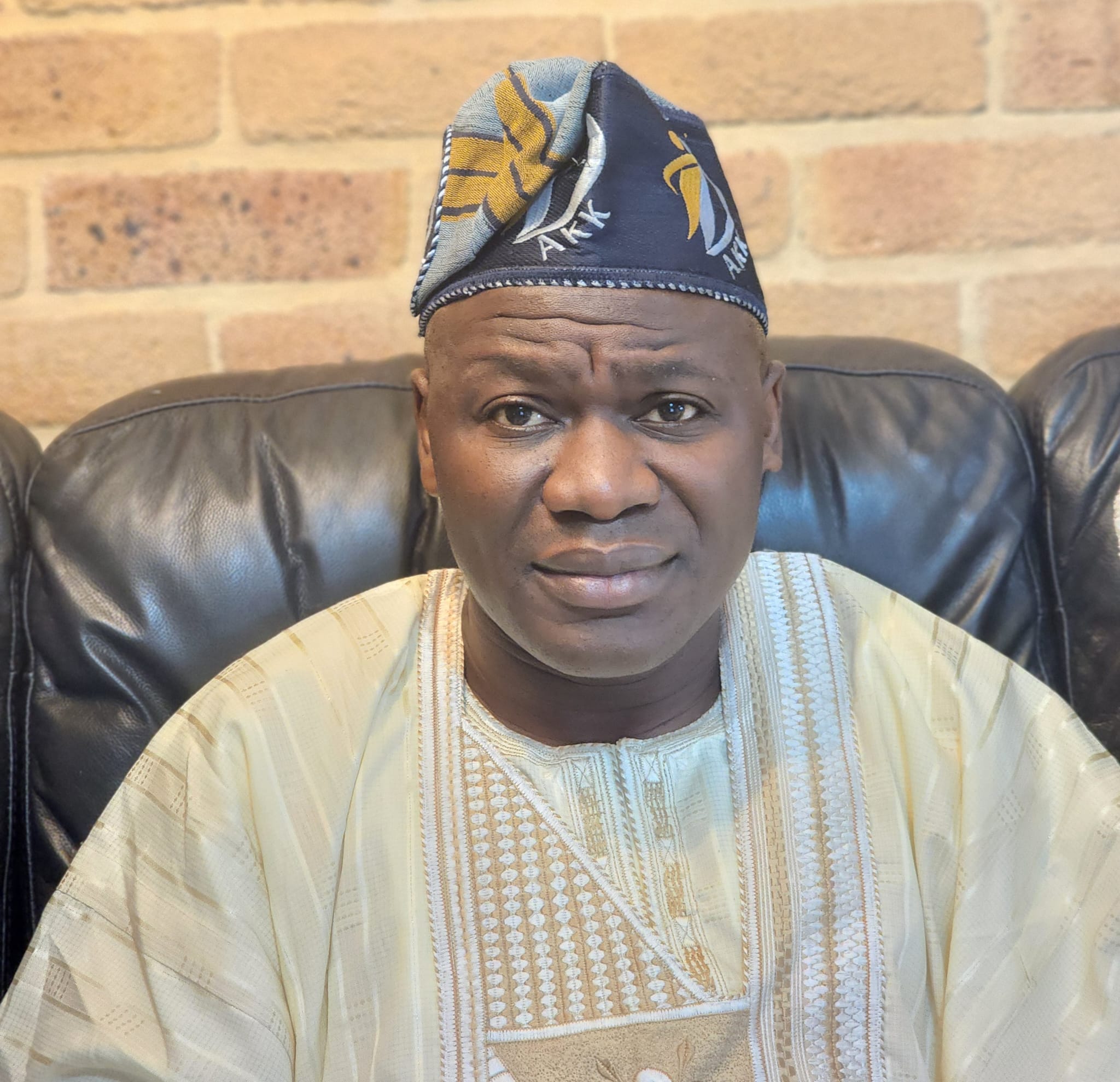 Oyo 2027: Kareem moves to secure ticket, rallies grassroots structure