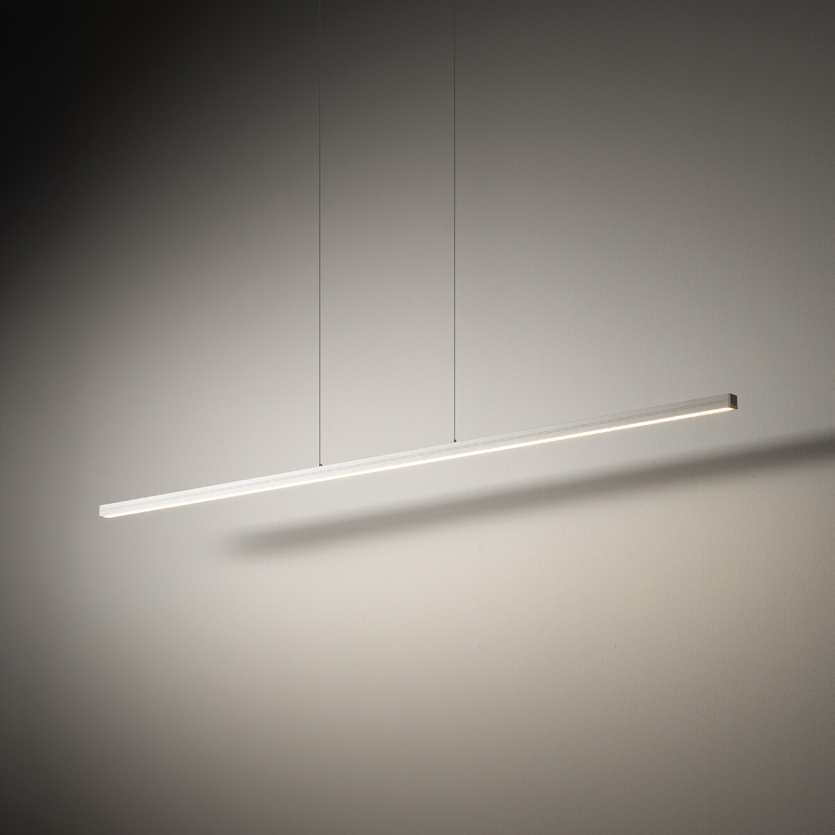 SUSPENDED LAMP BAR LED S Detail 2