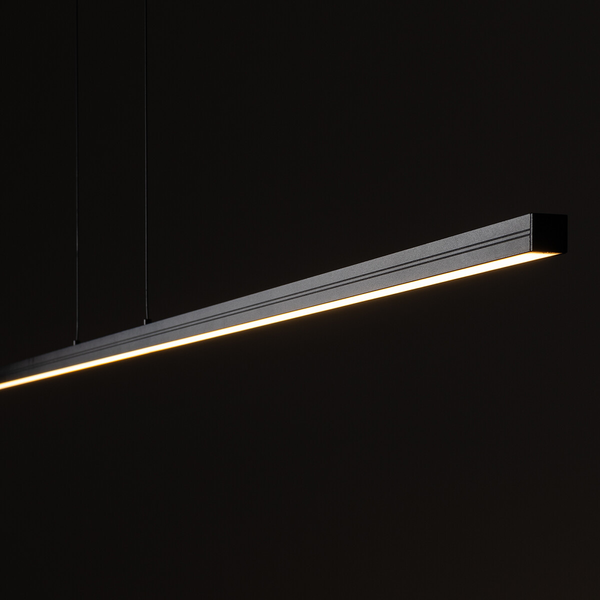 SUSPENDED LAMP BAR LED L Detail 5