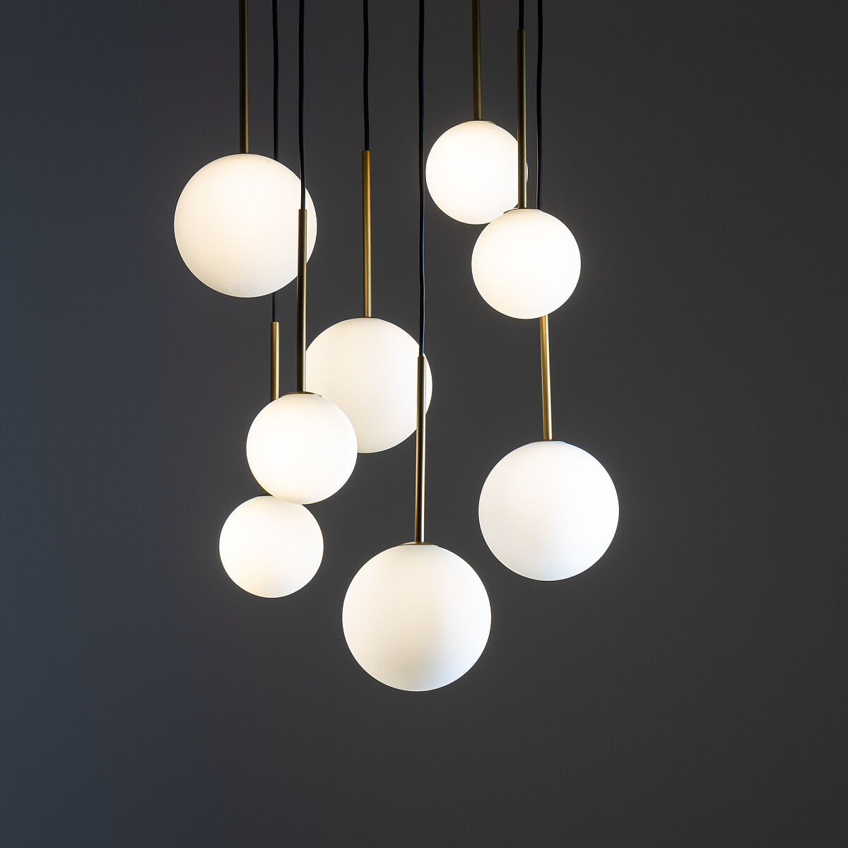 SUSPENDED LAMP KARO VIII Lifestyle 1