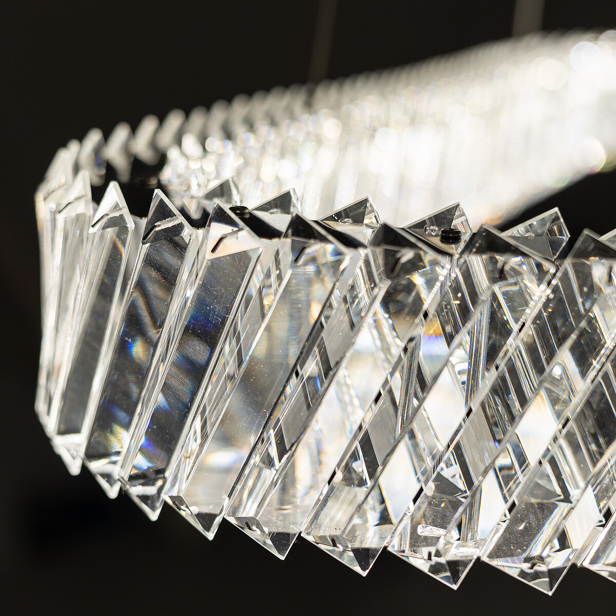 SUSPENDED LAMP LUXORA OVAL LED Lifestyle 3